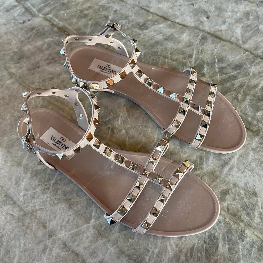 Valentino Garavani - Rockstud Flat Rubber Sandals // Size 8